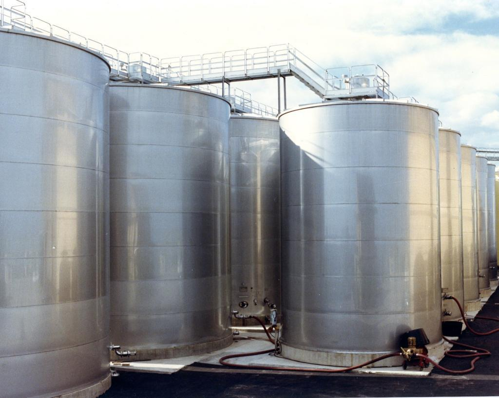 Serbatoi acciaio inox, 1980