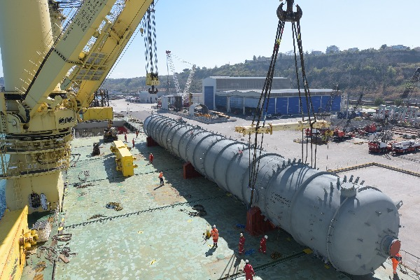 Fractionator Columns — ENOC Jebel Ali
